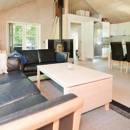 Two-bedroom Holiday In Vakantiehuis